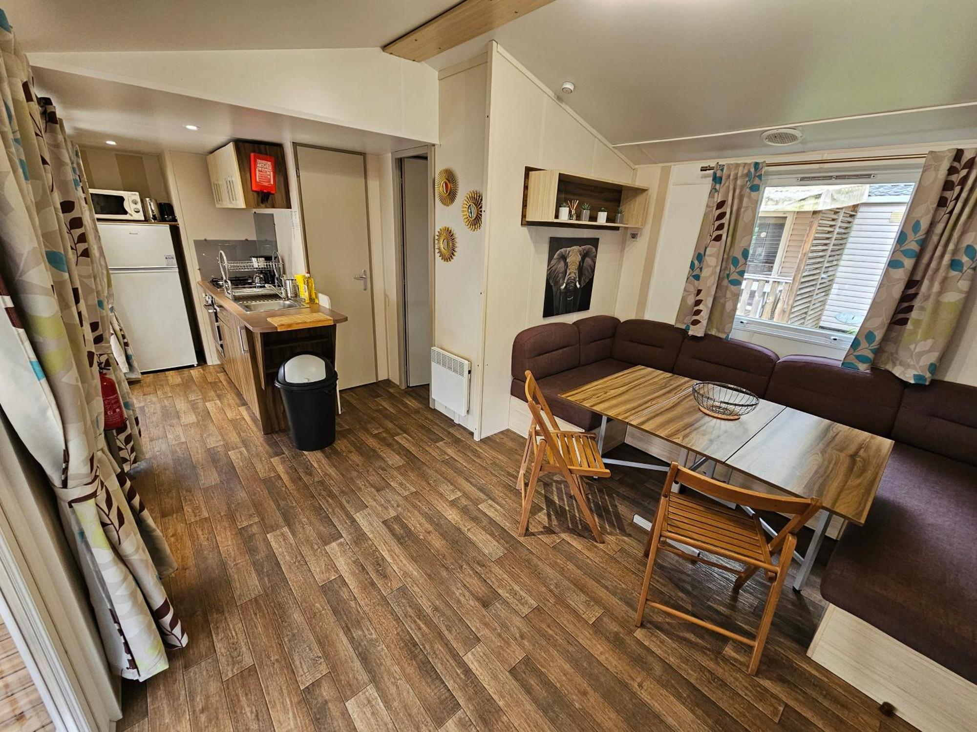 Mobil-Home 6 Personne - Tohapi Coeur De Vendee La Boissiere-de-Montaigu エクステリア 写真